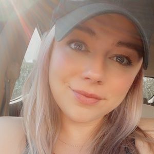 Meet your Posher, Audrey